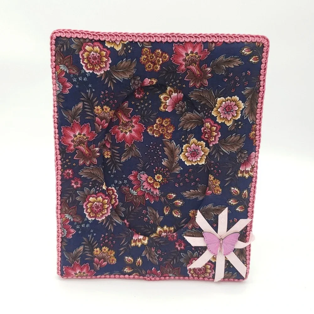 Vintage Floral Padded Fabric Photo Frame Pink Crochet Trim Butterfly Cottagecore